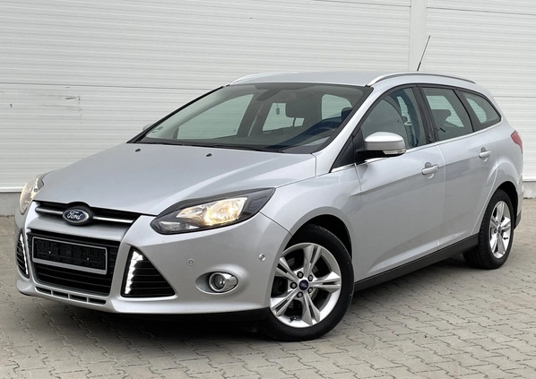 Ford Focus cena 24500 przebieg: 196100, rok produkcji 2012 z Ustrzyki Dolne małe 742